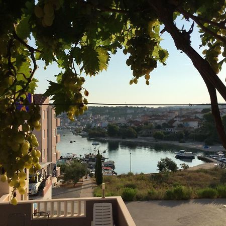 Apartments Villa Zica Trogir Eksteriør bilde