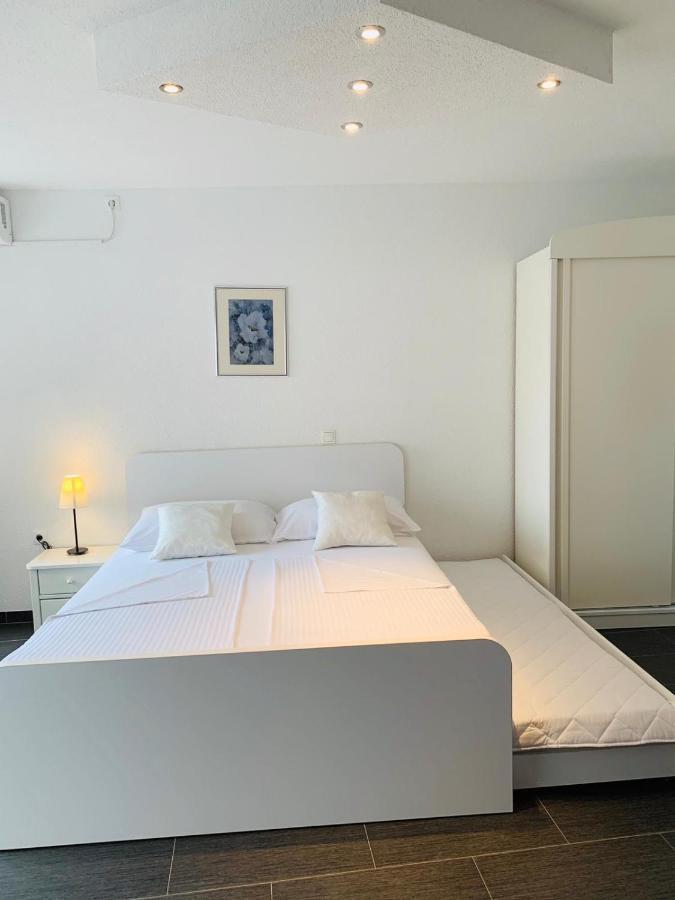 Apartments Villa Zica Trogir Eksteriør bilde